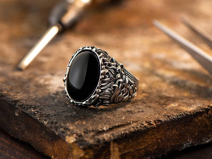 The Essential Guide To Creating Fine Custom Mens Rings - Image 3 custom mens ring - 0me4FZcN Untitled 1