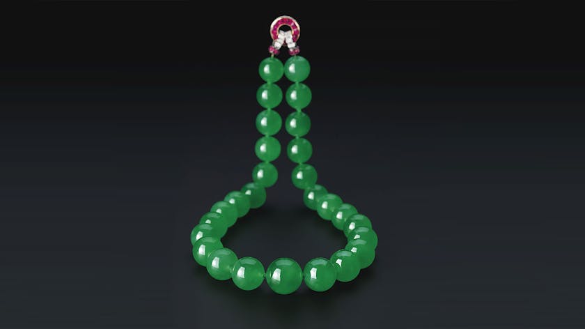 THE MOST EXPENSIVE COLORED GEM IN THE WORLD. JADE 