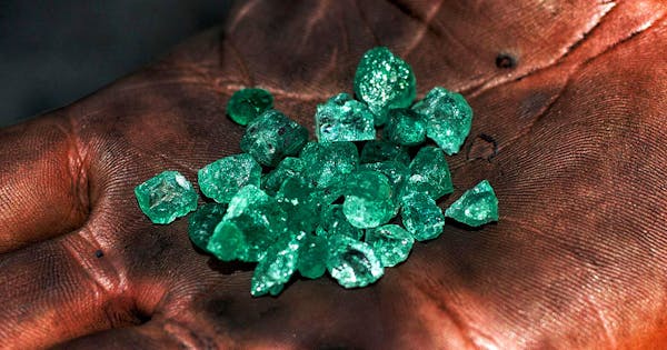 most popular gemstones - emerald rough