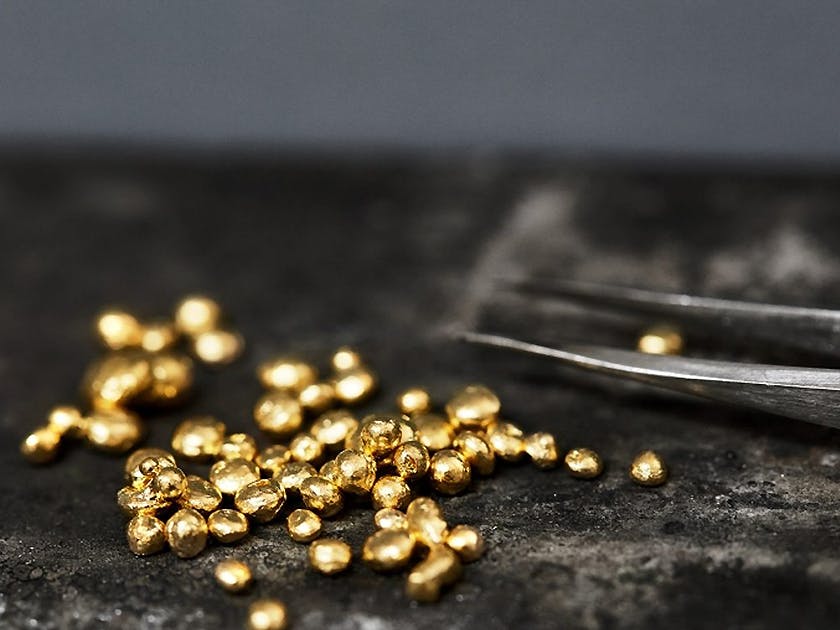 Mastering Gold Casting: Techniques For Flawless Jewelry Creation - Image 3 gold casting - gold casting3