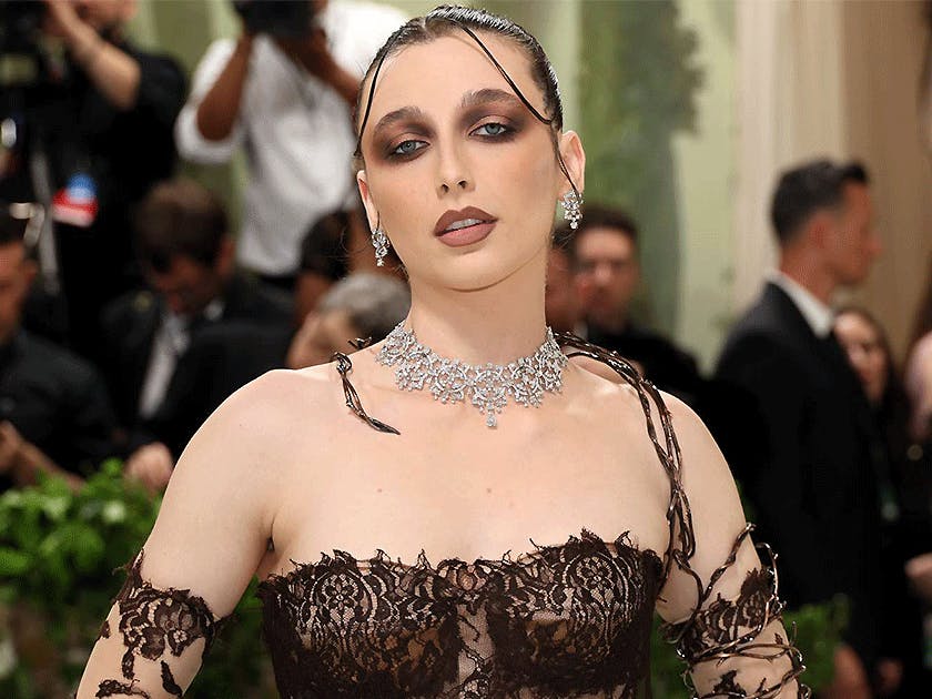 Glitz And Glamour: Top Met Gala Jewelry 2024 - Image 6 Met Gala Jewelry 2024 - jIgkLwpg Untitled 3