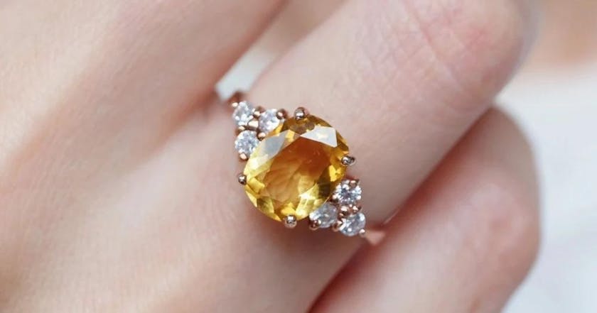 November Birthstone - Topaz - Image 2 november birthstone - topaz ring