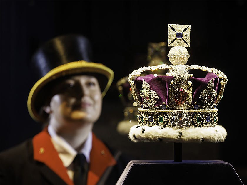 The Timeless Brilliance Of Crown Jewels - Image 1 crown jewels - zVw0Ucug crown 1